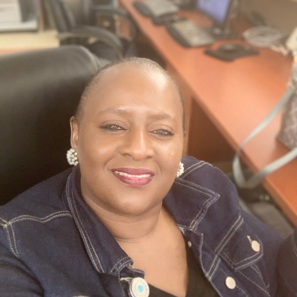 Meet your Posher, Jlavonne